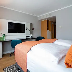 Hotel Berlin Airport - Conference Centre By Ihg, Schönefeld